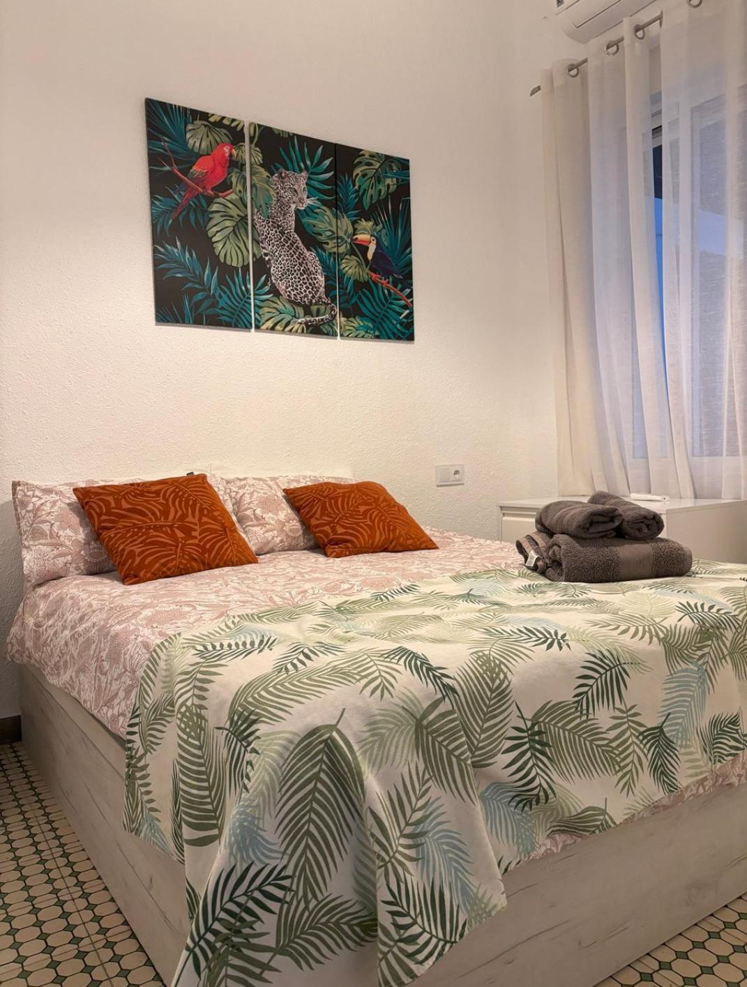 Beautiful Appartment In The Heart Of Аликанте Экстерьер фото